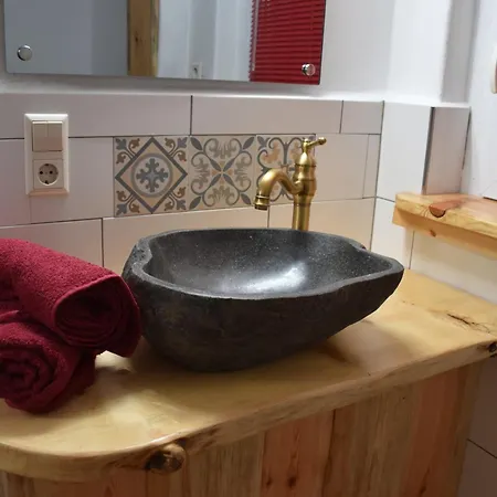 Alte Stellmacherei * Nieder-Neundorf